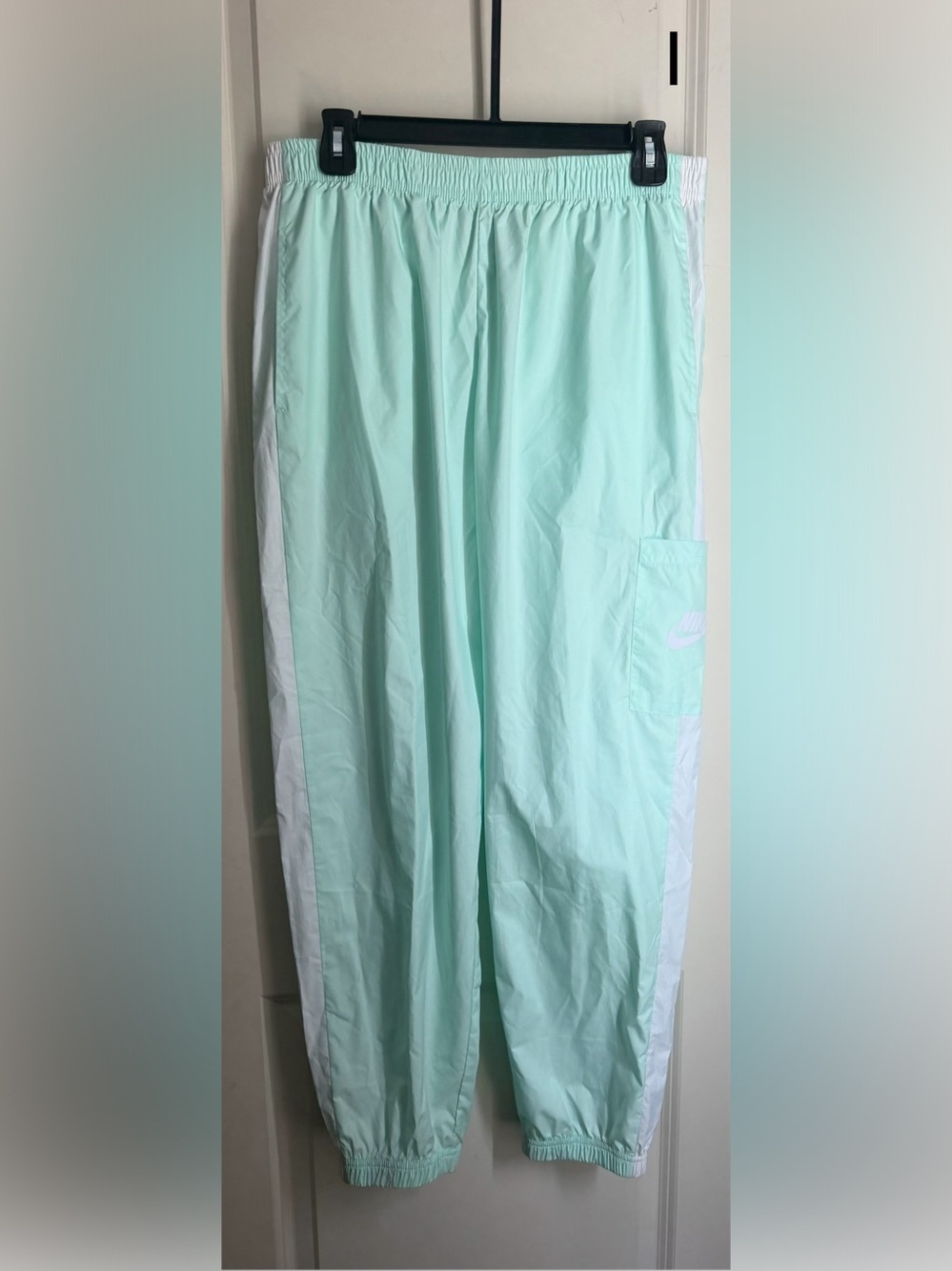 Nike women Mint-Blue Track pant Joggers with Side Stripe hiking sporty athetic